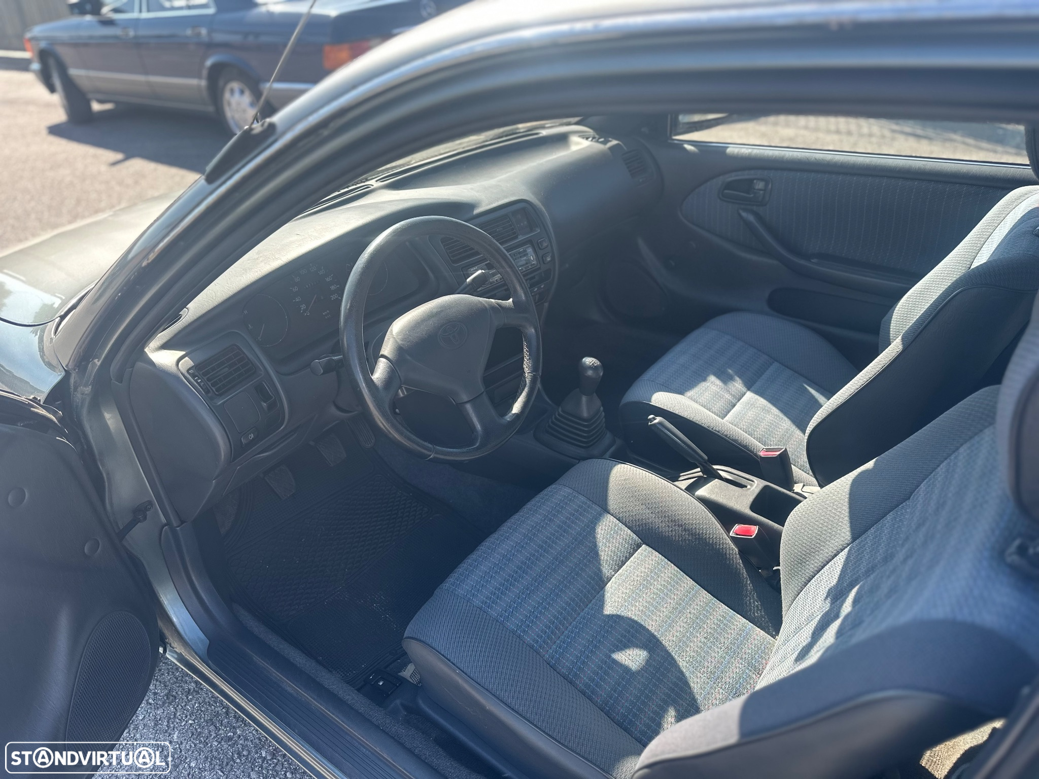 Toyota Corolla 2.0 D-4D Sol - 2