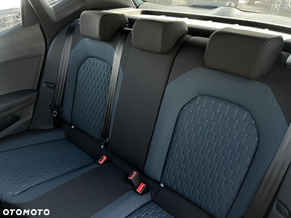 Seat Arona - 18