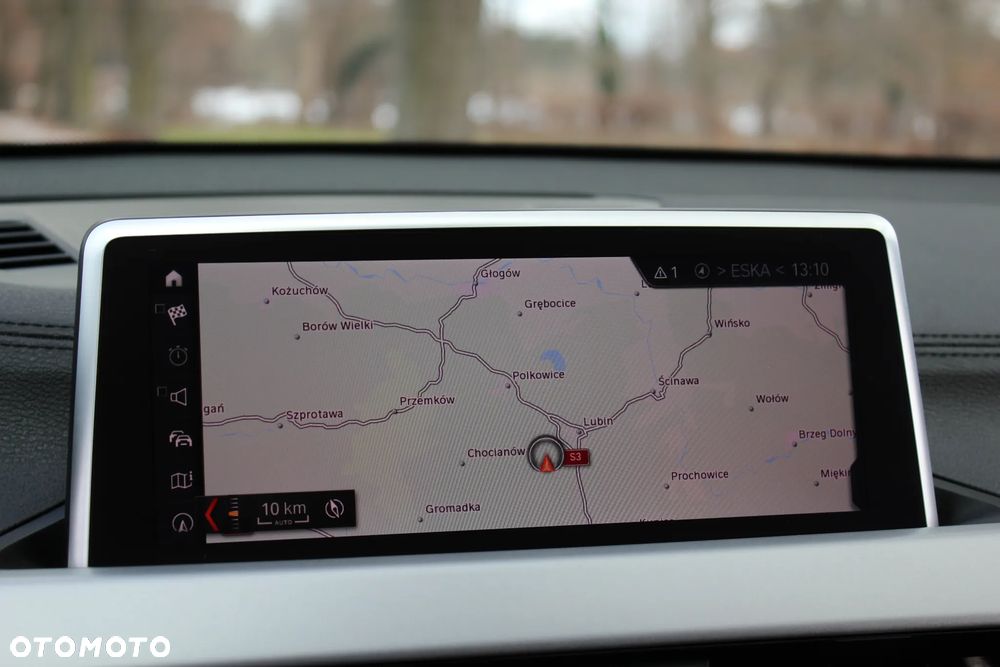 BMW X2 sDrive18d Advantage Plus - 37