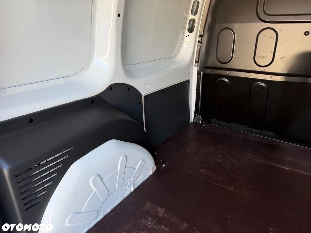 Mercedes-Benz CITAN - 14