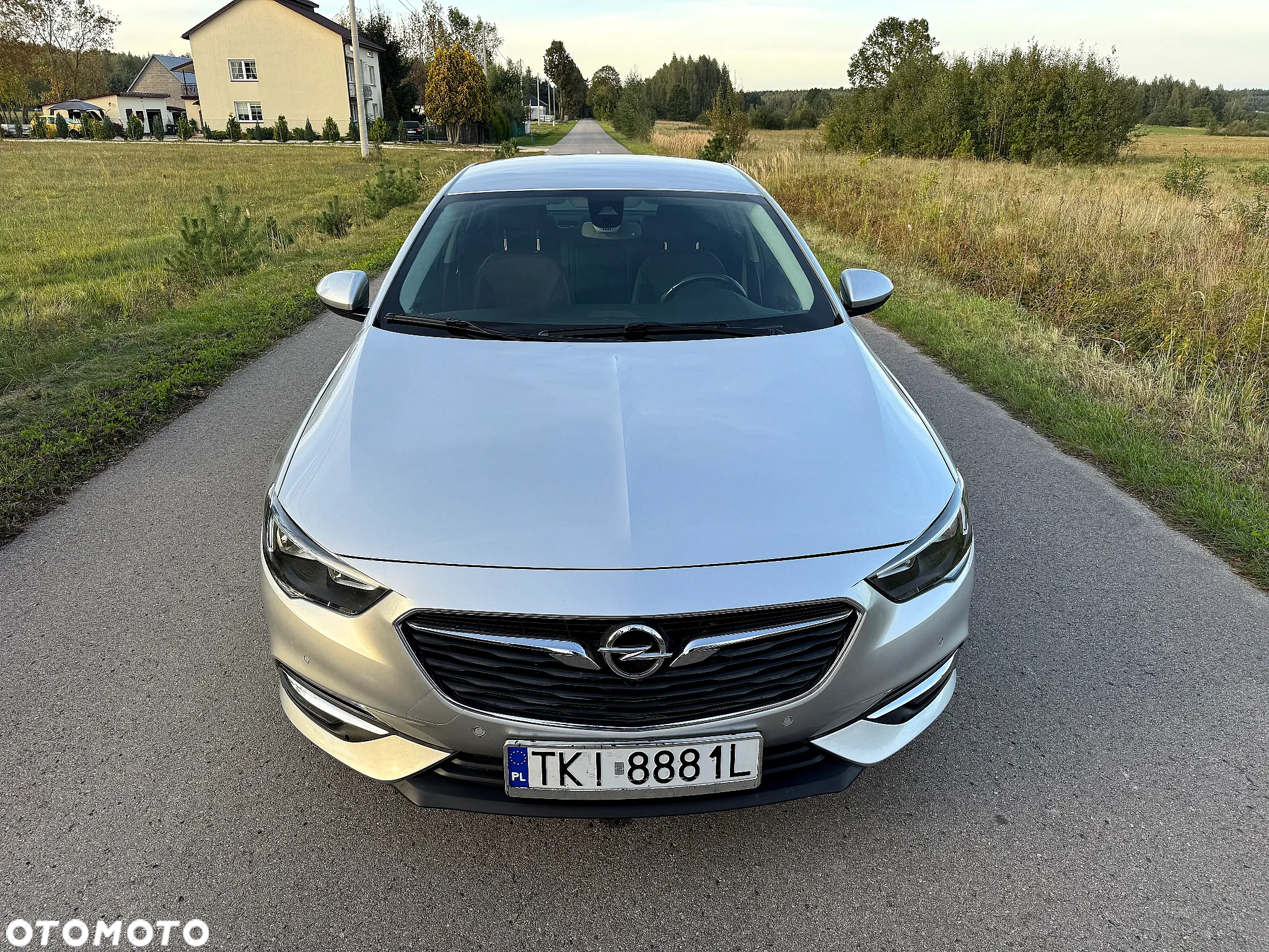 Opel Insignia Grand Sport 1.6 Diesel Automatik Exclusive - 2