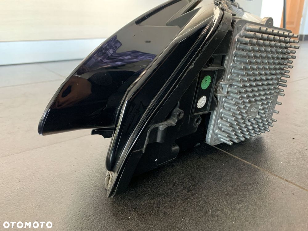 lampa prawa jaguar e pace e-pace kompletna - 5