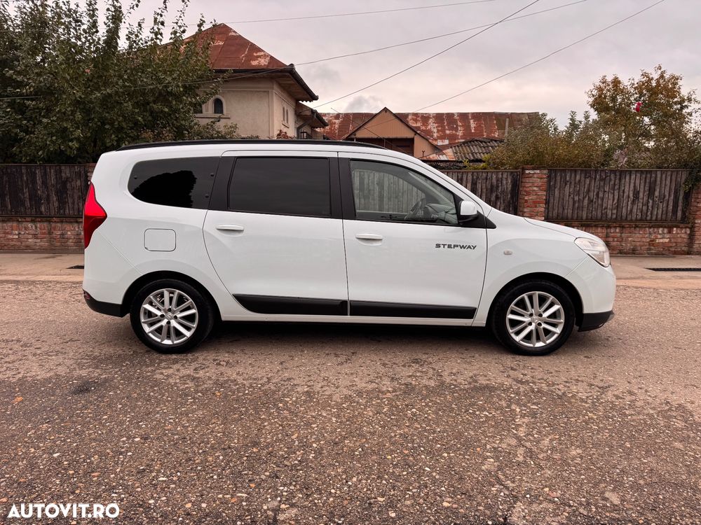 Dacia Lodgy dCi 110 Stepway - 21