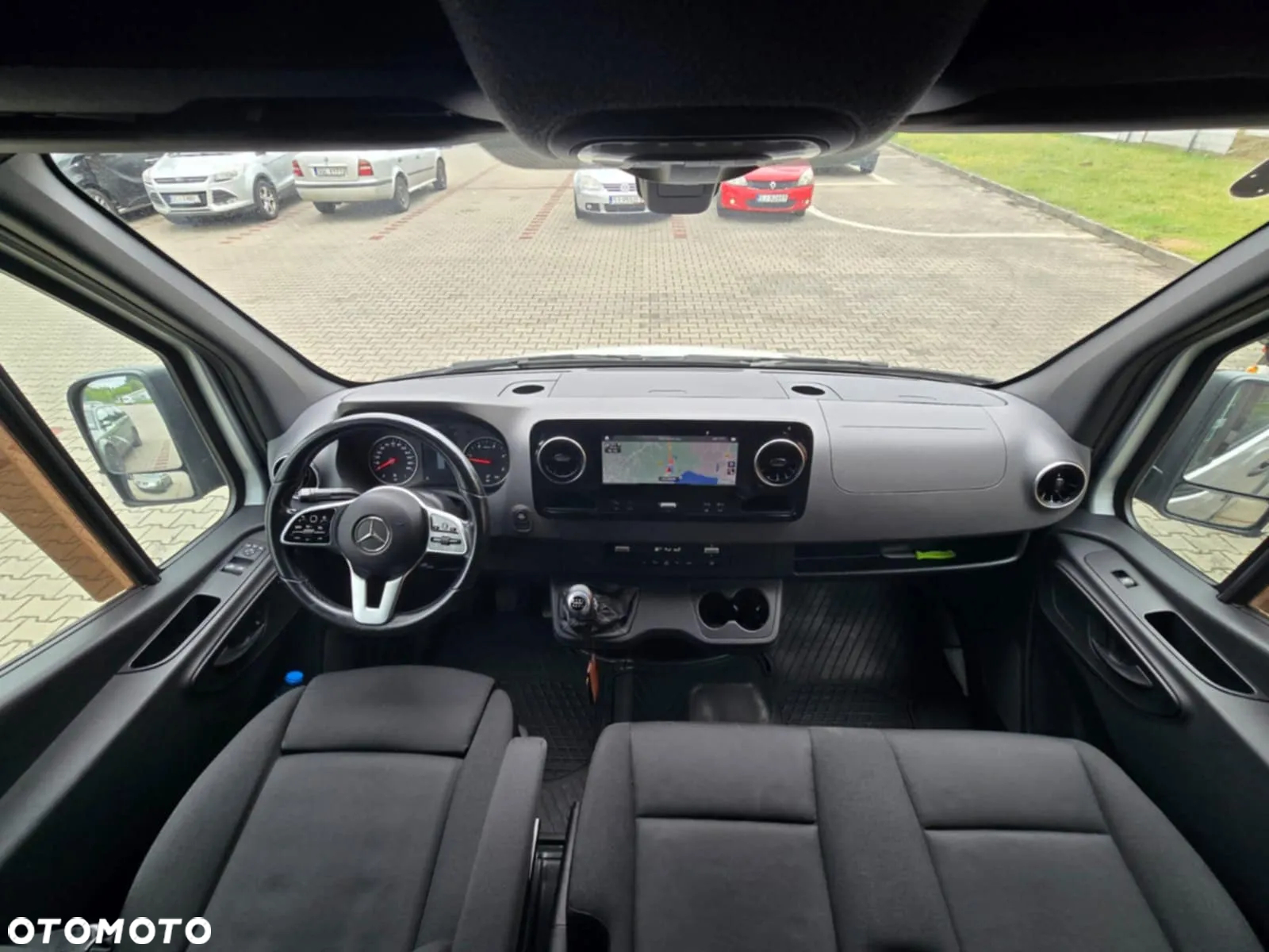 Mercedes-Benz Sprinter - 5