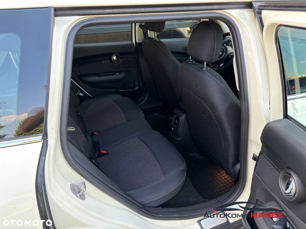 MINI Clubman - 16