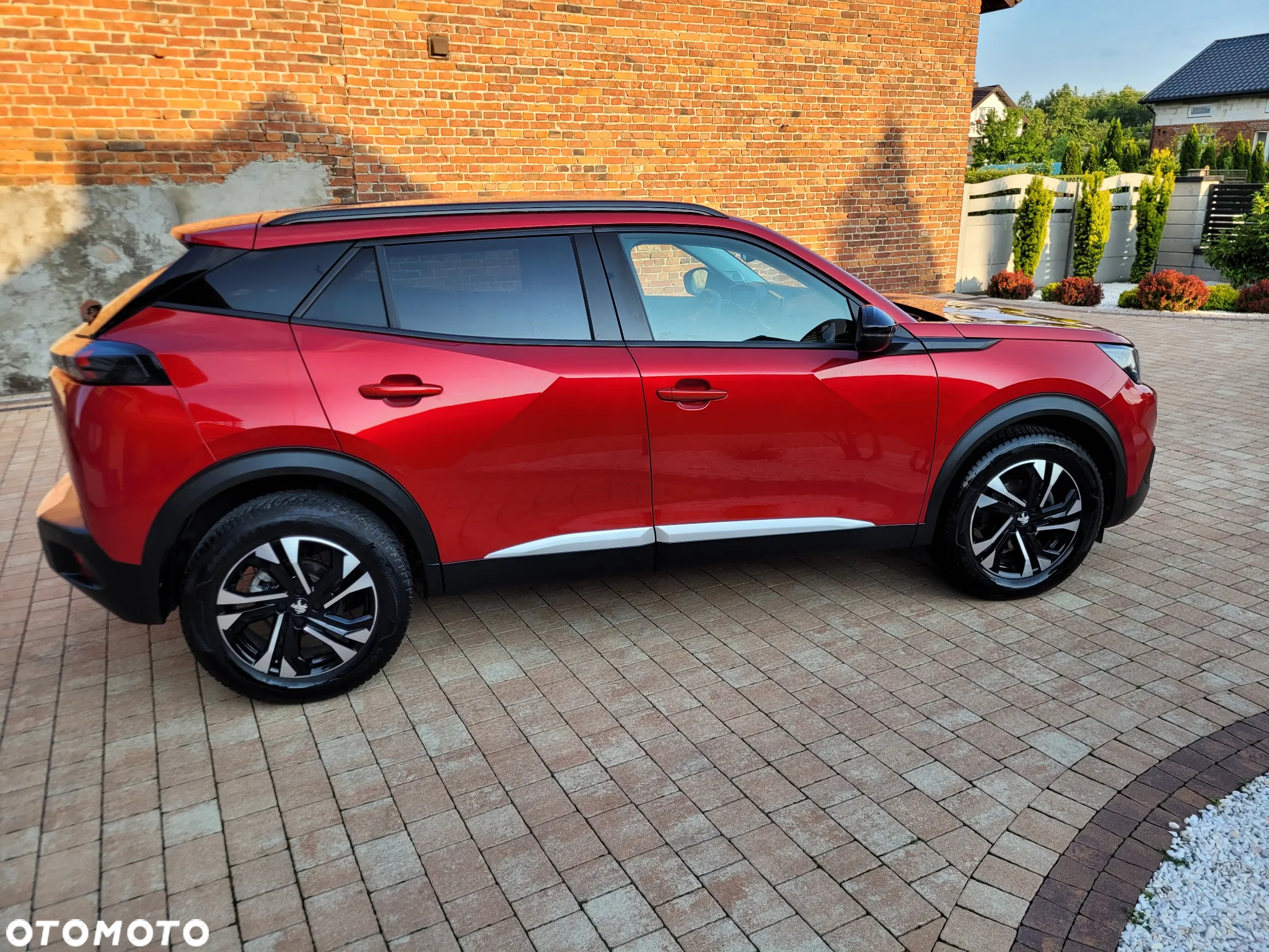 Peugeot 2008 1.2 PureTech Active Pack S&S - 9