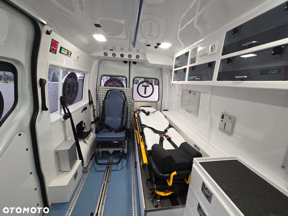 Renault Master Gwarancja Ambulans karetka - 19