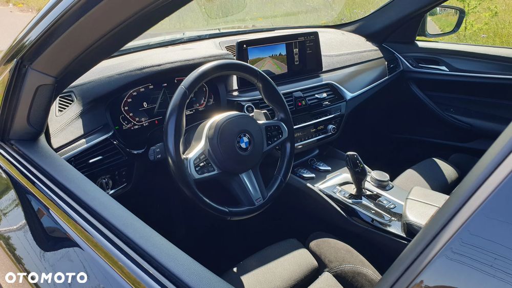BMW Seria 5 520d MHEV Sport - 3