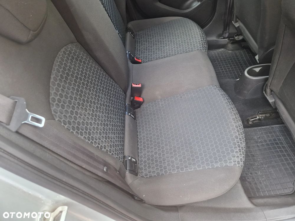 Opel Corsa 1.4 Enjoy - 11