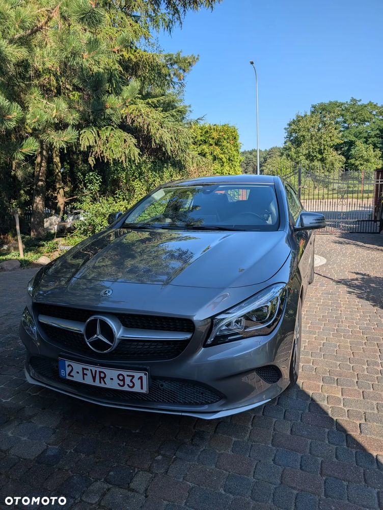 Mercedes-Benz CLA 180 7G-DCT - 6