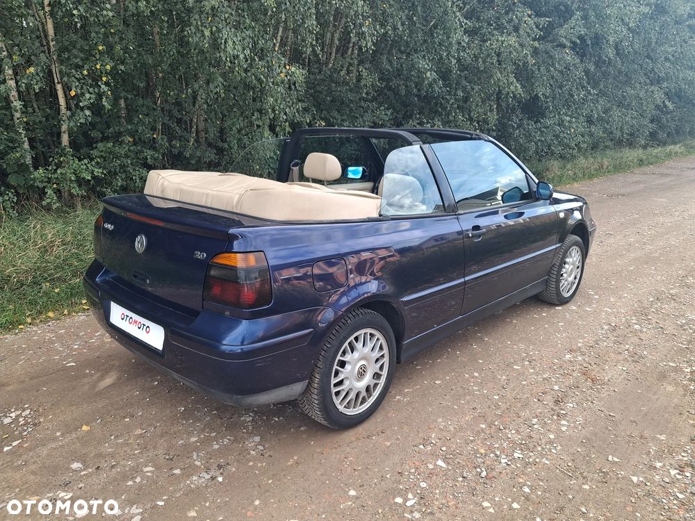 Volkswagen Golf Cabrio 2.0 - 4