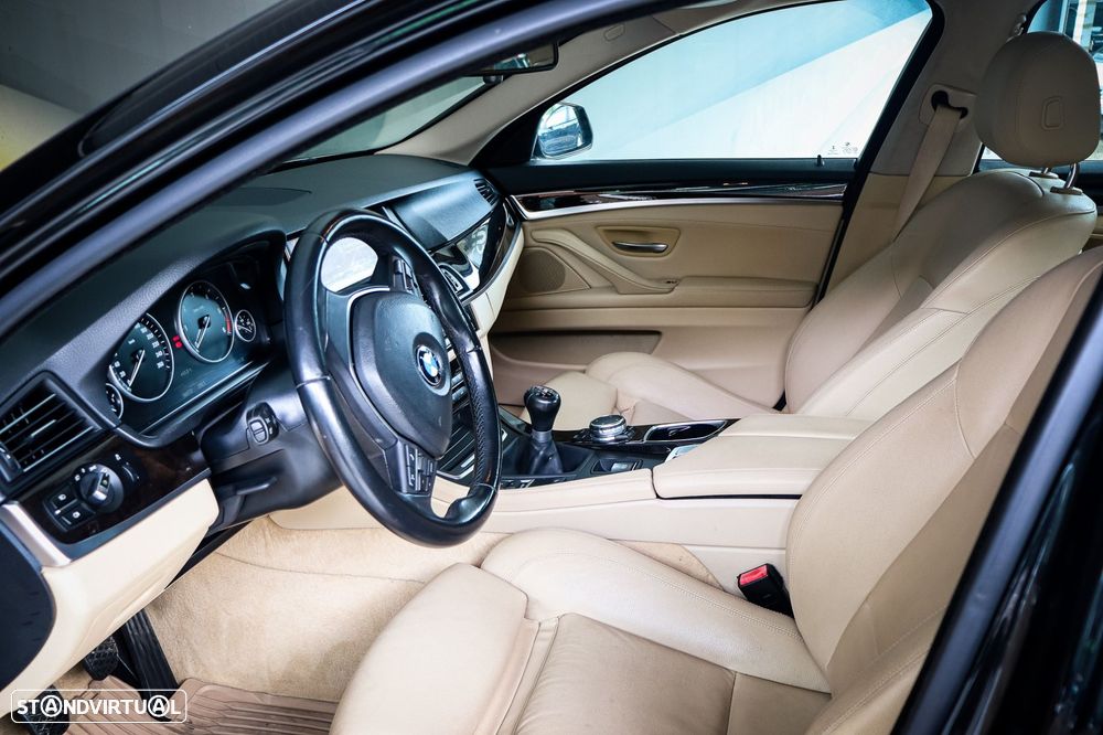 BMW 520 d Line Sport - 8