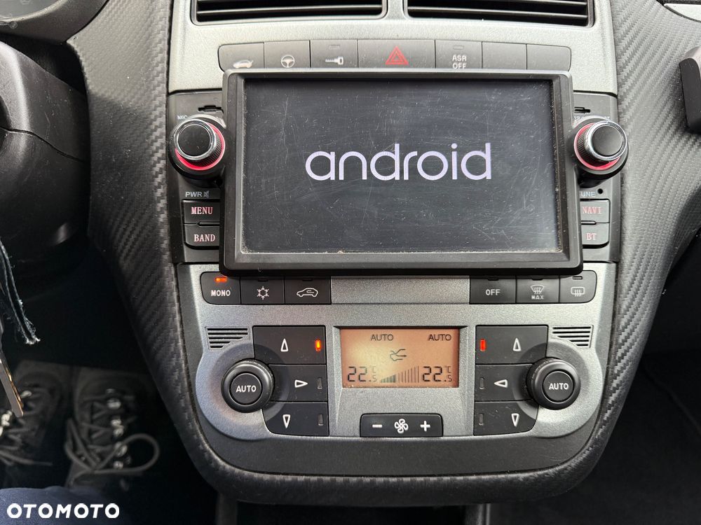 Fiat Grande Punto - 23