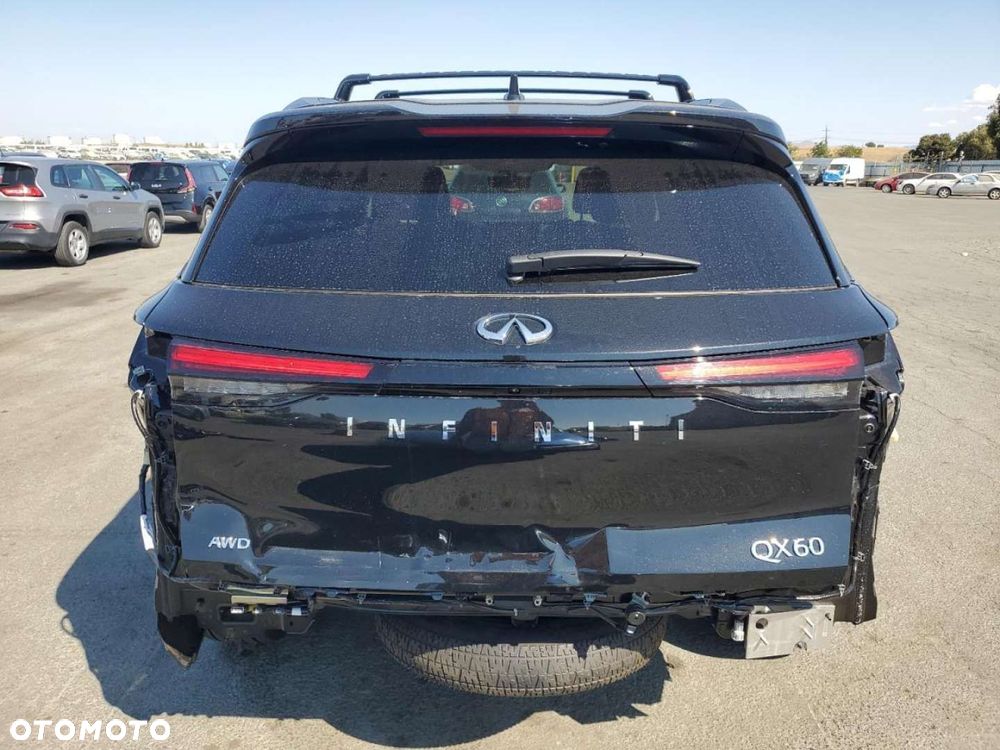 Infiniti QX60 - 11