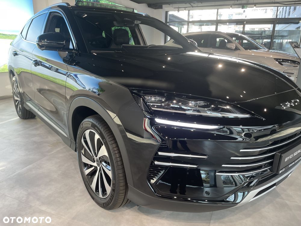 BYD Seal U DM-i 1.5T Design AWD - 10