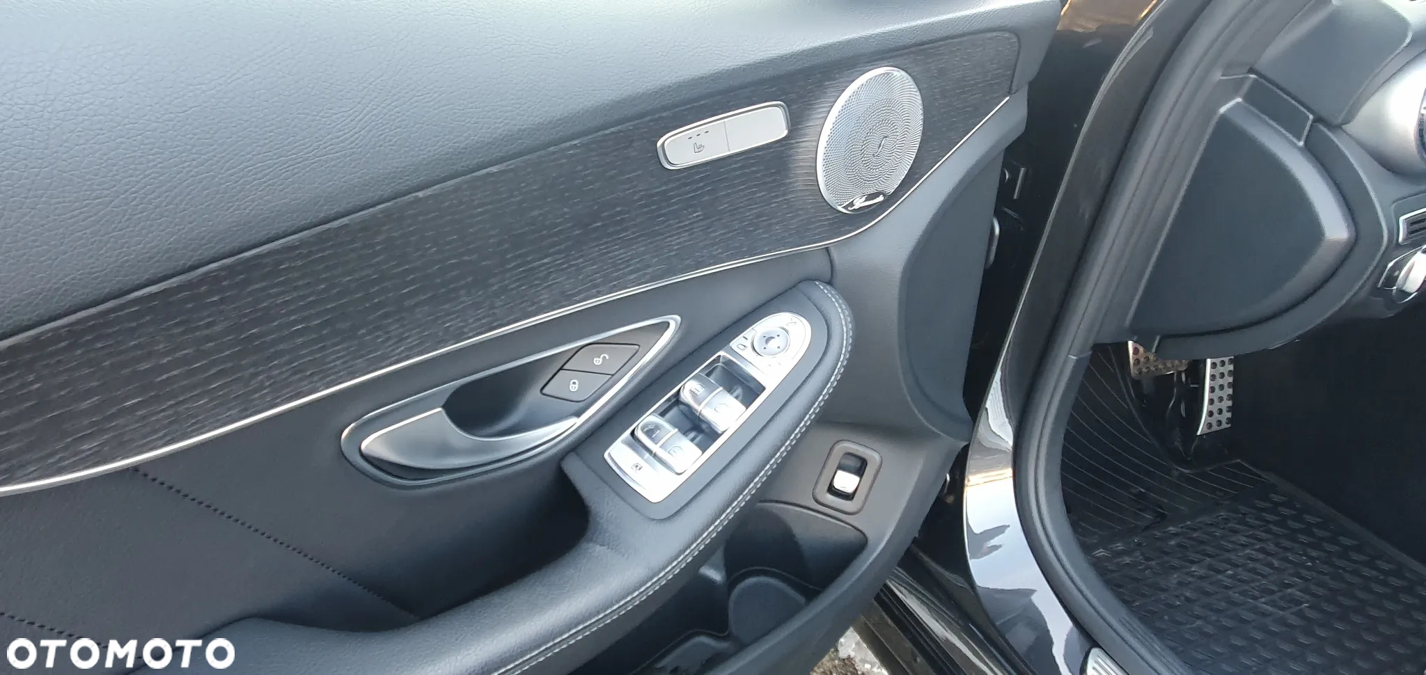 Mercedes-Benz Klasa C 220 d 4MATIC 9G-TRONIC - 20