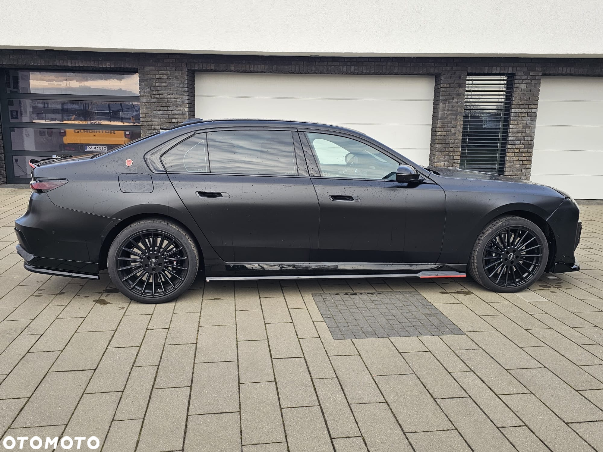 BMW Seria 7 M760Li xDrive - 7