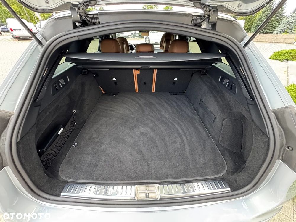 Mercedes-Benz Klasa E 200 mHEV 4-Matic Avantgarde 9G-Tronic - 10