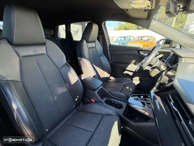 Audi Q4 e-tron - 27