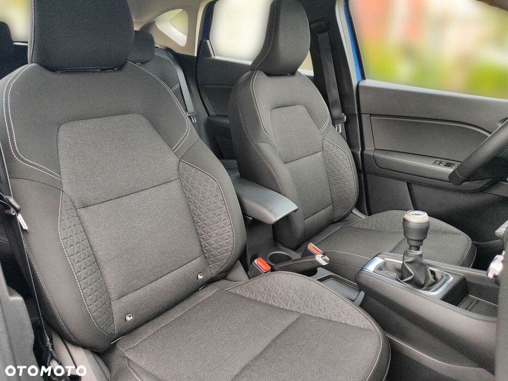 Renault Captur - 19