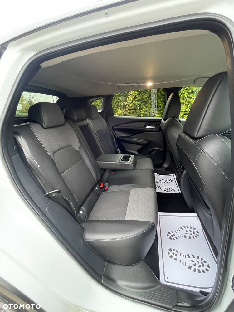 Nissan Qashqai 1.3 DIG-T MHEV Xtronic N-Connecta - 25