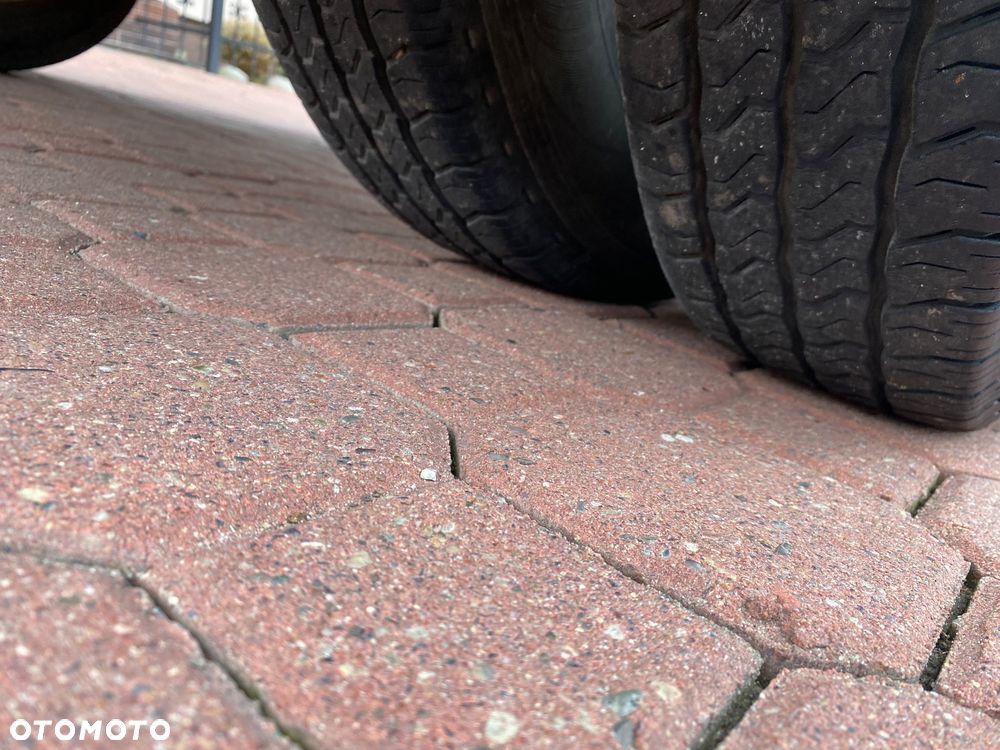 Ford TRANSIT 2,5 D Pompa na linkę, bezwypadkowy - 33