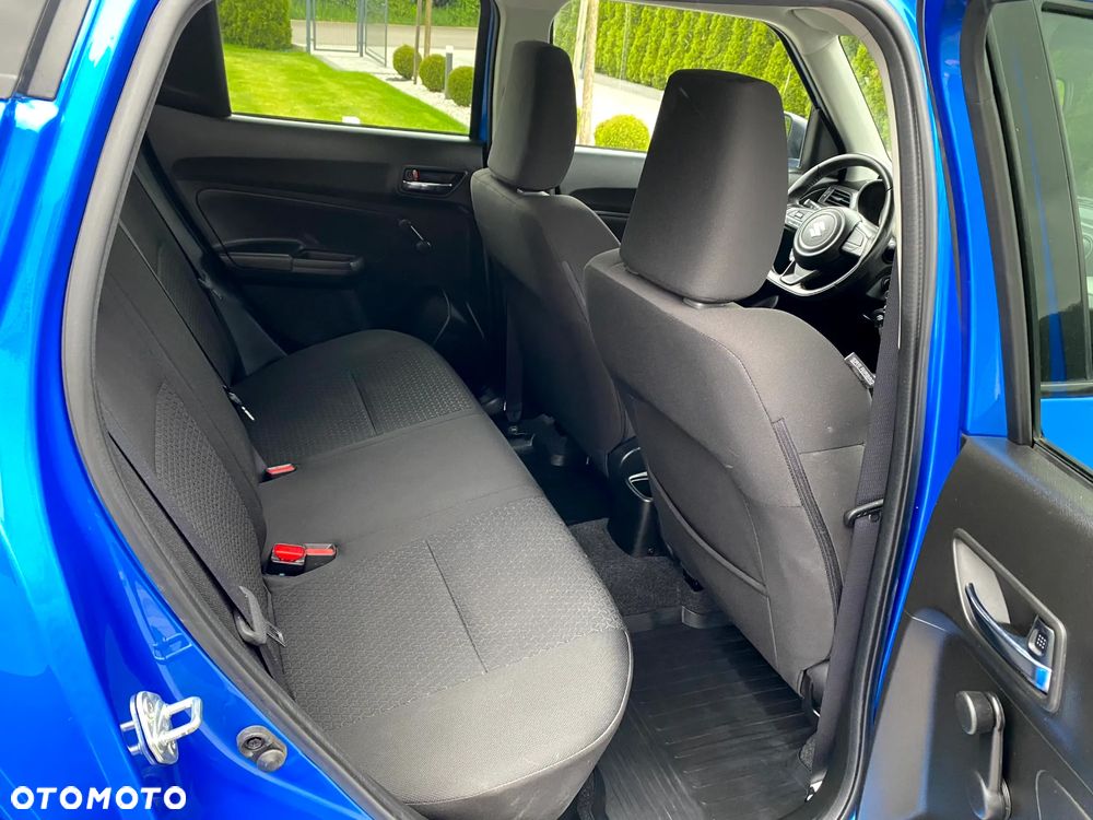 Suzuki Swift - 10