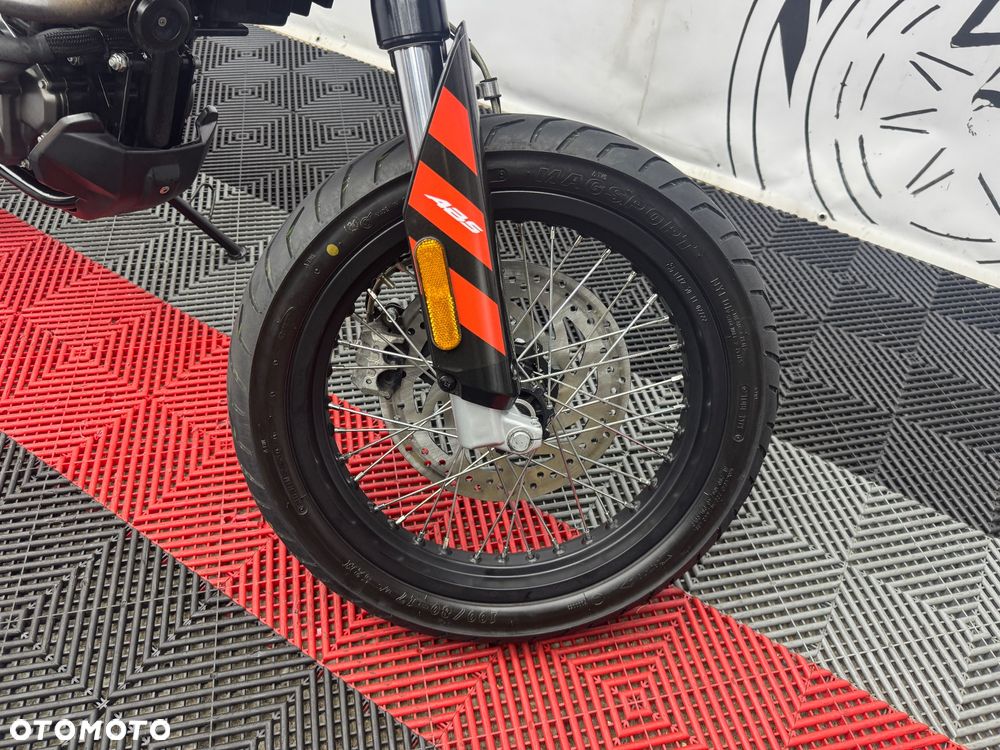 Aprilia SX - 32
