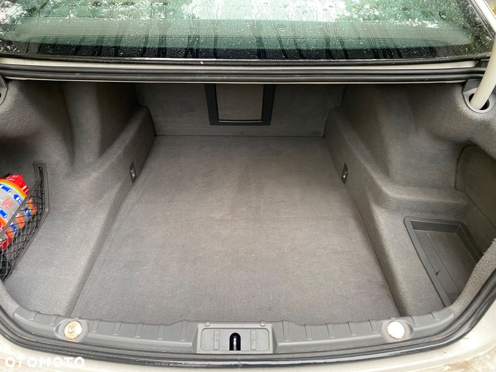 BMW Seria 7 740d xDrive - 15