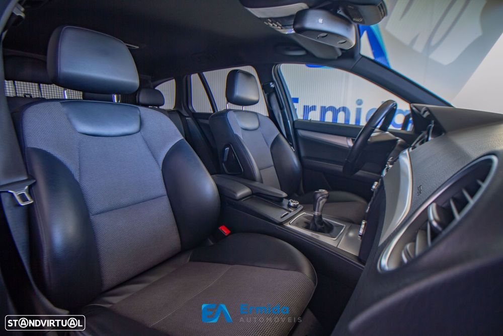 Mercedes-Benz C 220 - 22