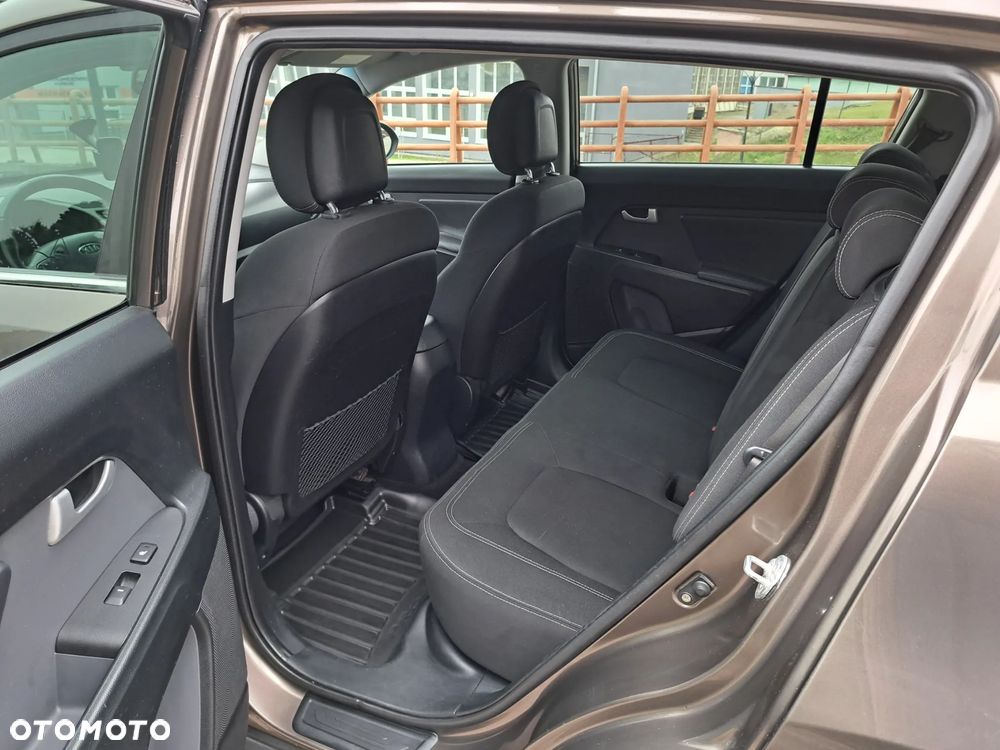 Kia Sportage 2.0 CVVT 4WD Spirit - 19