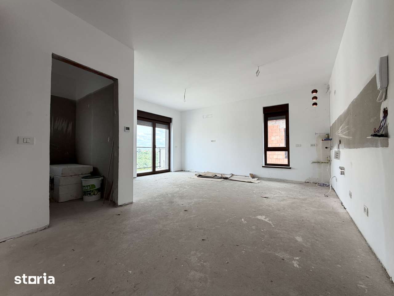 Penthouse 3 Camere, 67mp utili, 32mp terasa, etaj 3, bloc nou - Giroc — fotografia 2