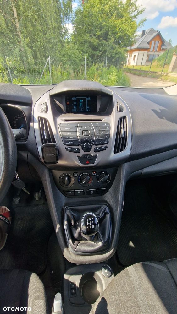 Ford Transit Connect - 10