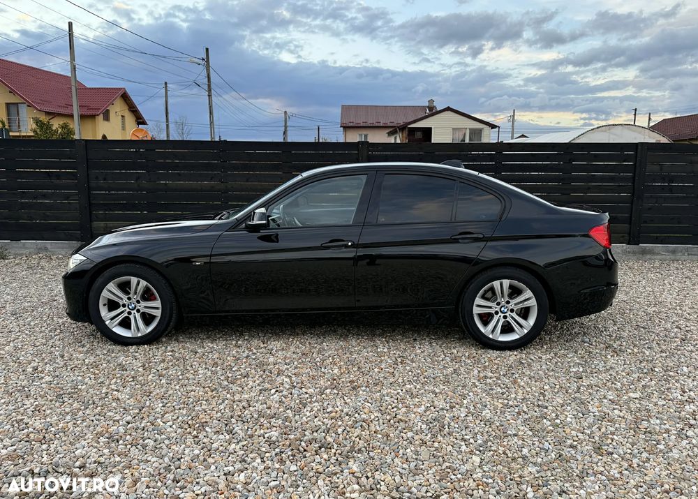 BMW Seria 3 320d Aut. Sport Line - 4