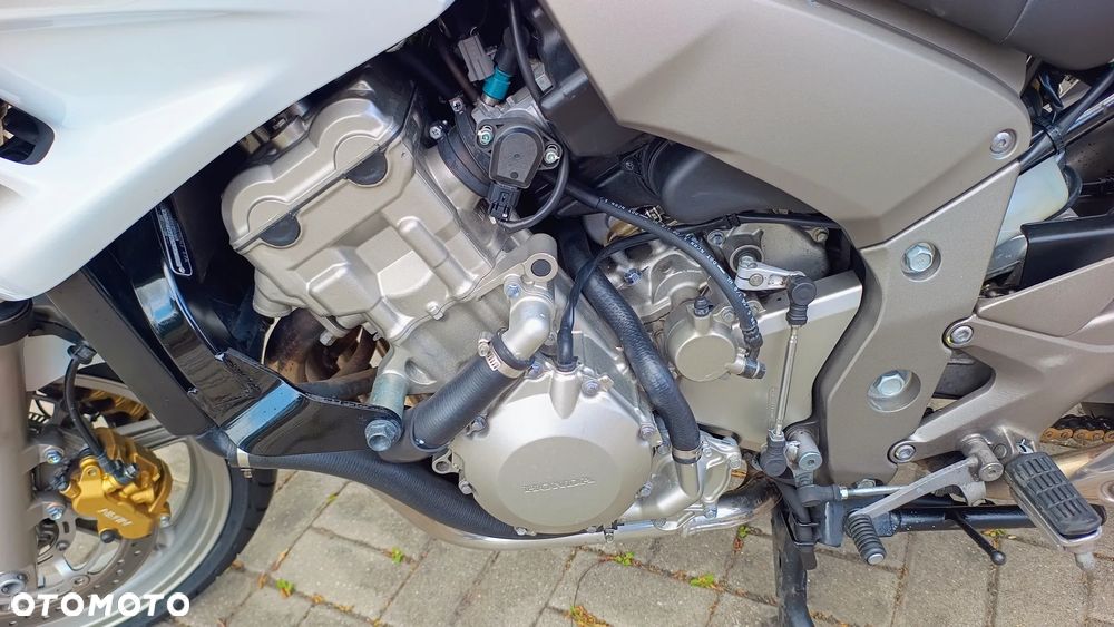 Honda CBF - 14