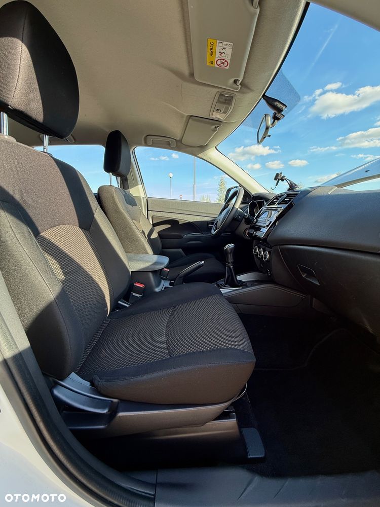Mitsubishi ASX 1.6 Invite - 16