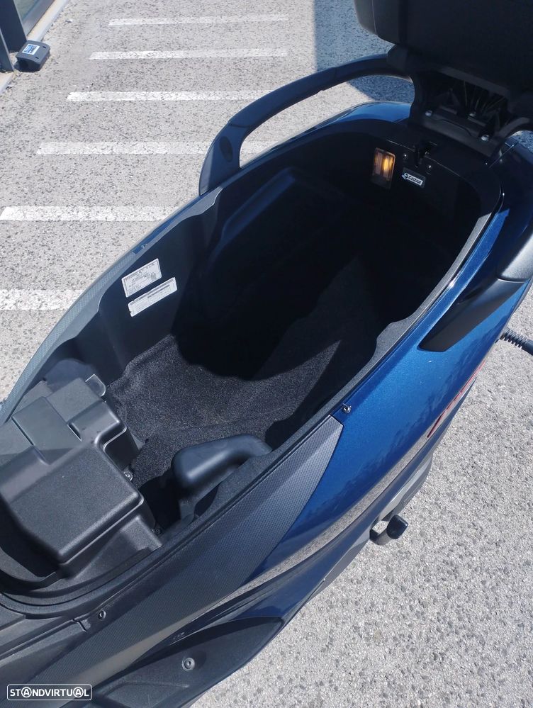 Piaggio MP3 400 hpe Sport - Carta B - 14