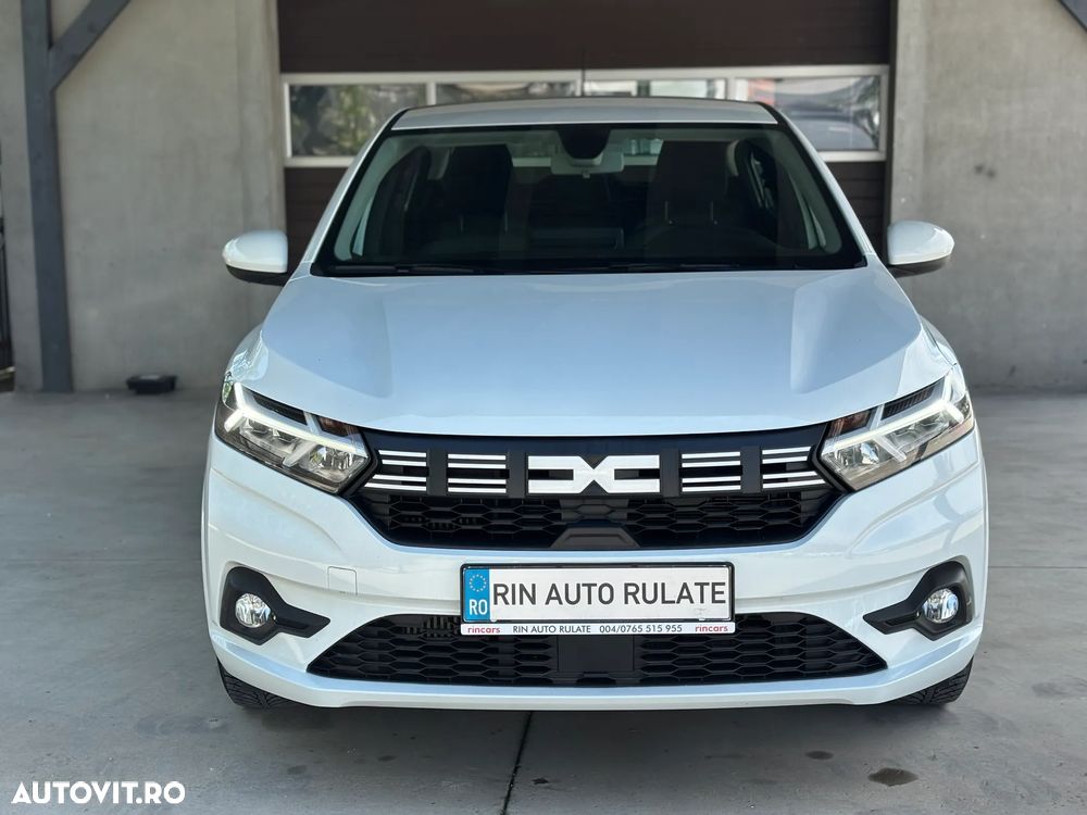 Dacia Logan TCe 90 Essential - 3