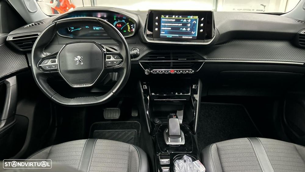 Peugeot e-2008 50 kWh Allure - 4