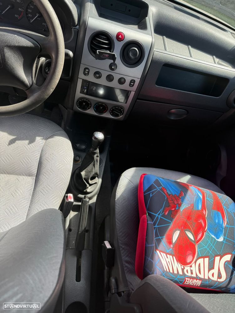 Citroën Berlingo 2.0 HDi - 9