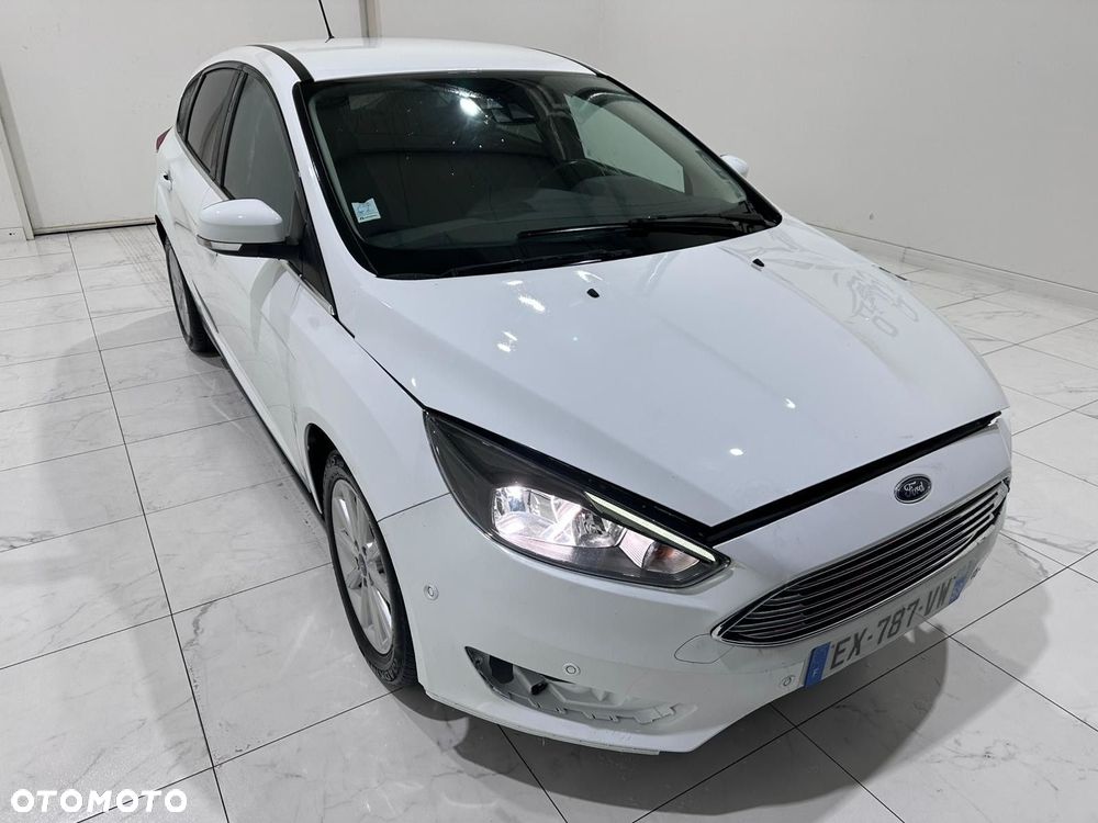 Ford Focus - 10