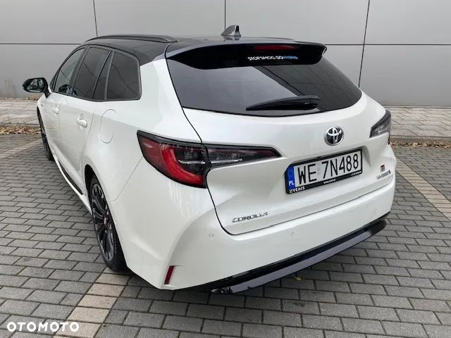 Toyota Corolla 1.8 Hybrid GR Sport - 8