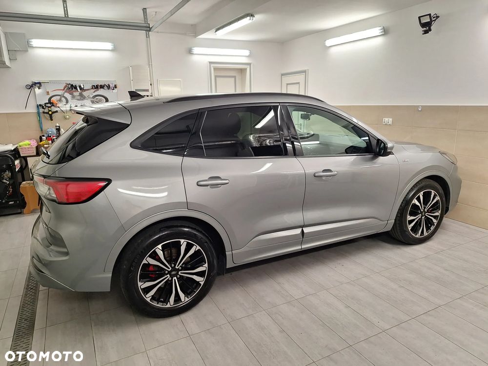 Ford Kuga 2.0 EcoBlue Hybrid ST-LINE X - 13