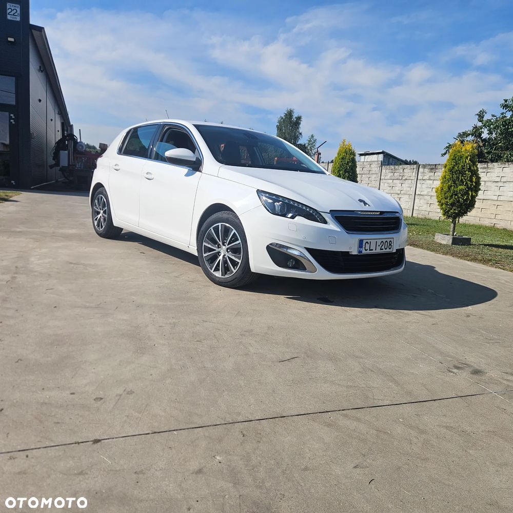 Peugeot 308 - 1