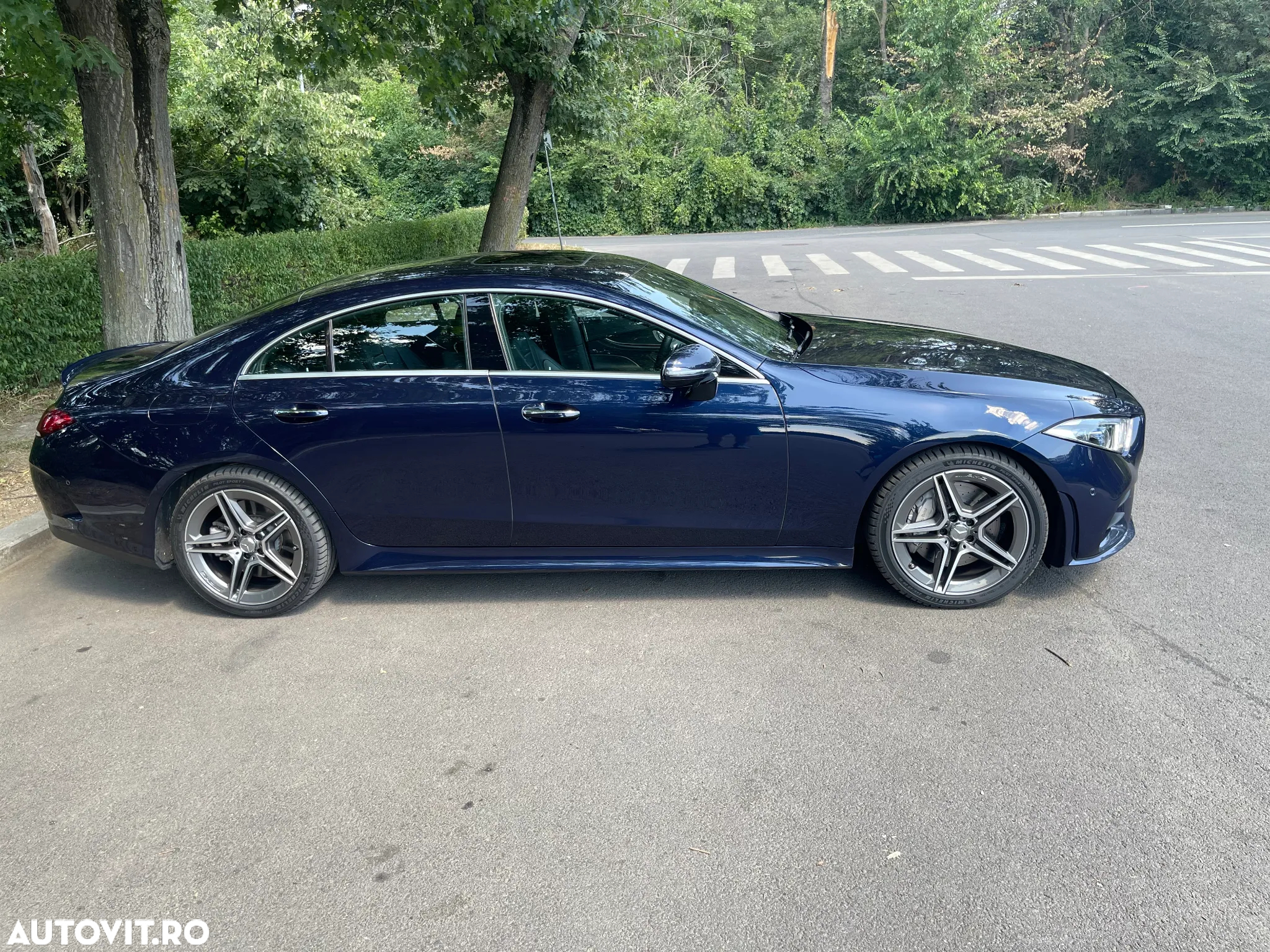 Mercedes-Benz CLS 450 4MATIC Aut - 9