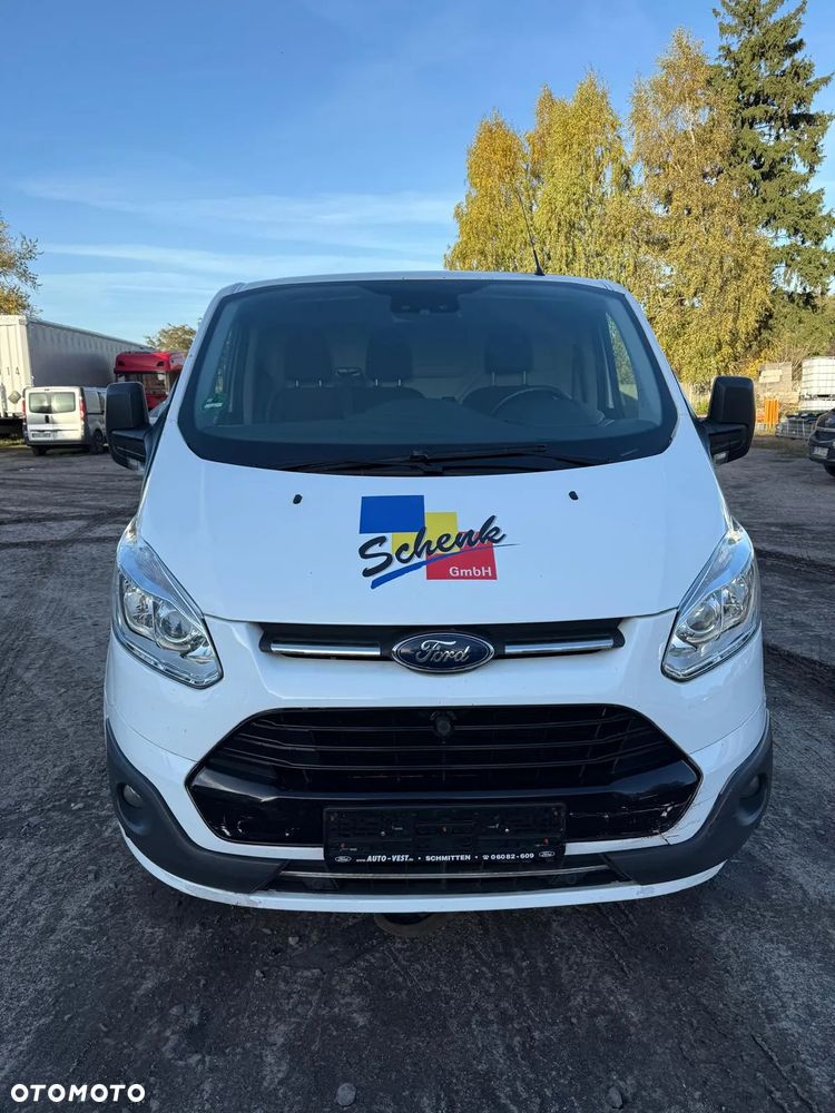 Ford TRANSIT CUSTOM - 3