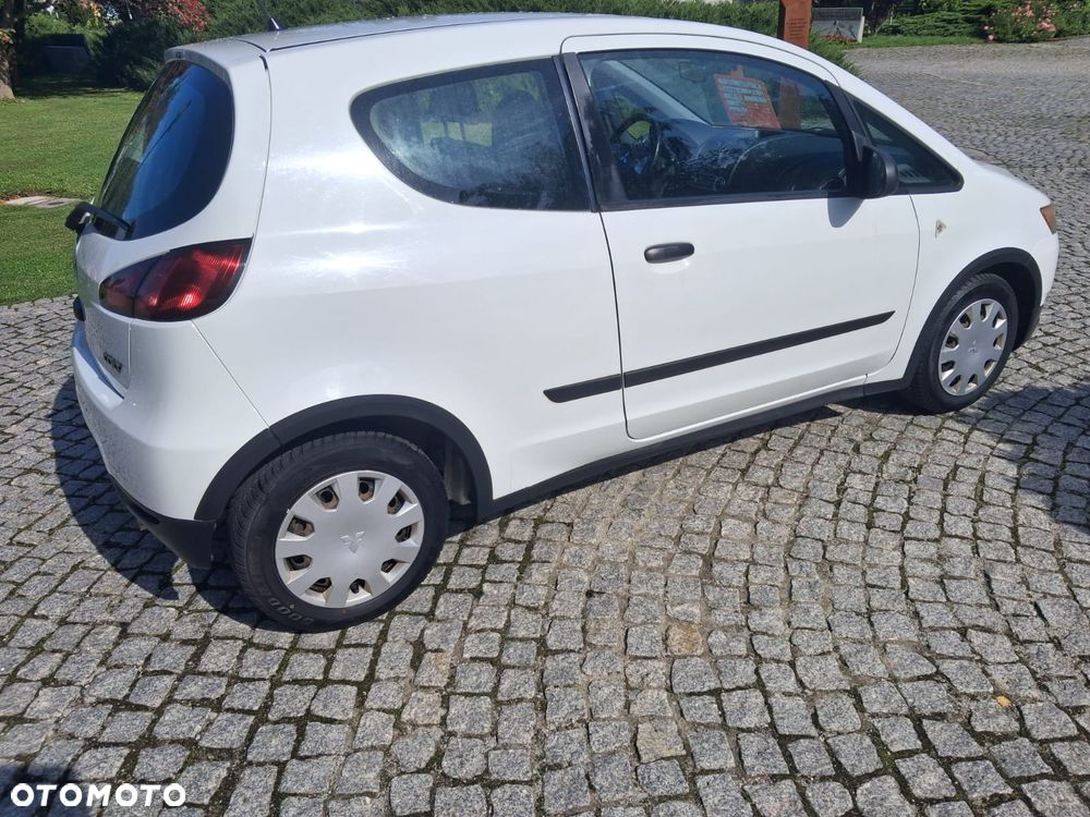 Mitsubishi Colt - 9