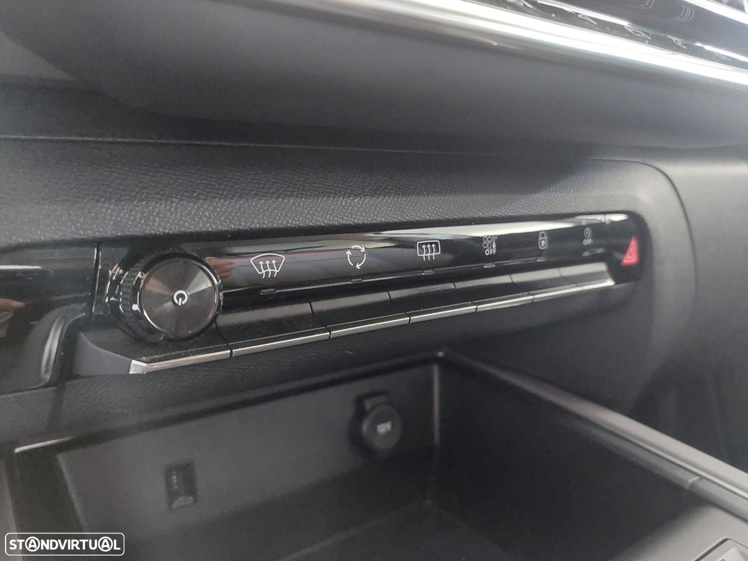 Citroën C5 Aircross 1.2 PureTech C-Series EAT8 - 32