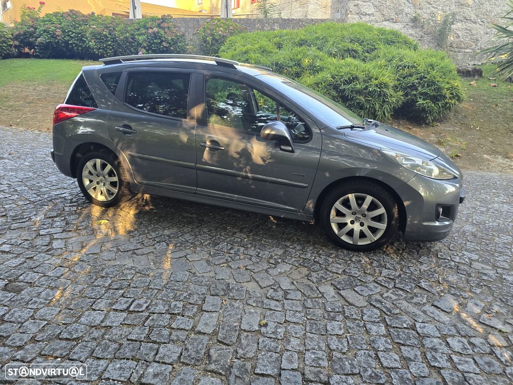 Peugeot 207 1.6 HDi Sport - 10