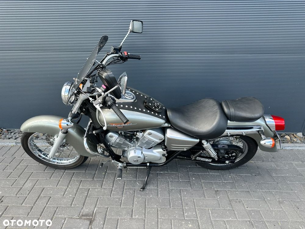 Honda Shadow - 2